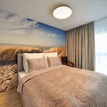 Przytulne I Nowoczesne Sun Seasons 24 W Dziwnowie Z Parkingiem By Renters Apartment